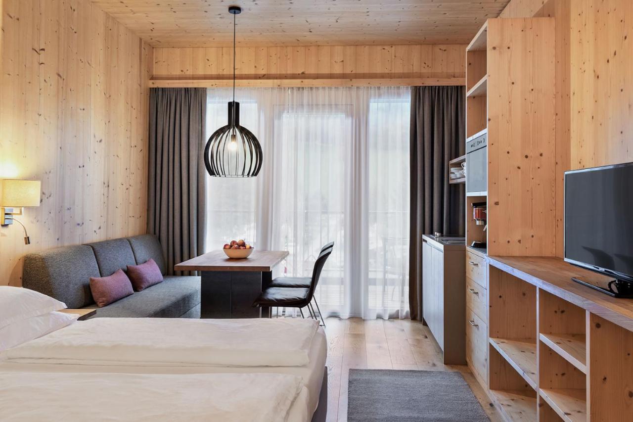 Natuerlich Hell. Aparthotel & Camping 푸겐 외부 사진
